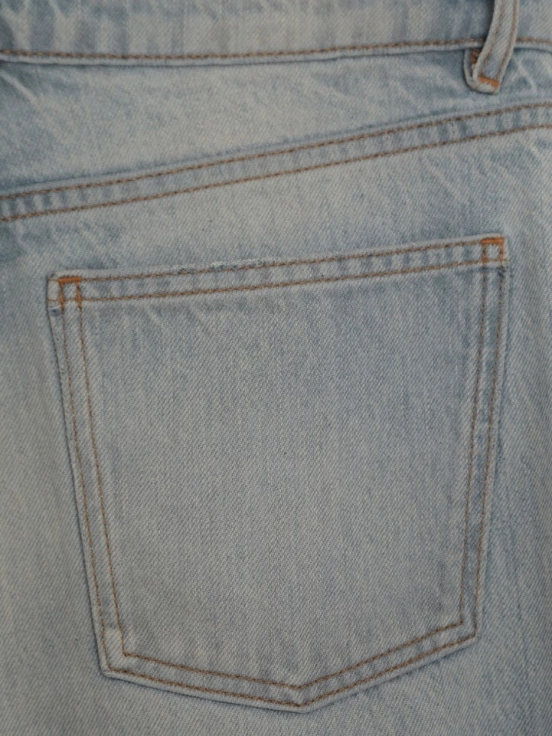 Джинсы WEEKENDER