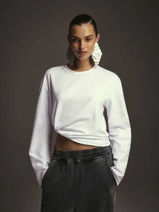 Лонгслив BLANC