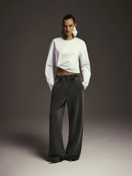 Лонгслив BLANC