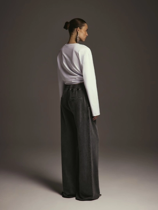 Лонгслив BLANC