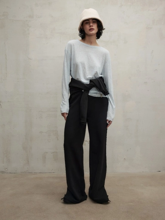 Лонгслив TRINITY