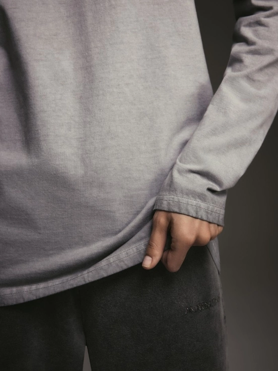 Лонгслив COWORKER