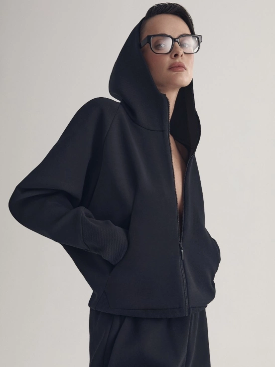 Худи RICH AND TRAVEL