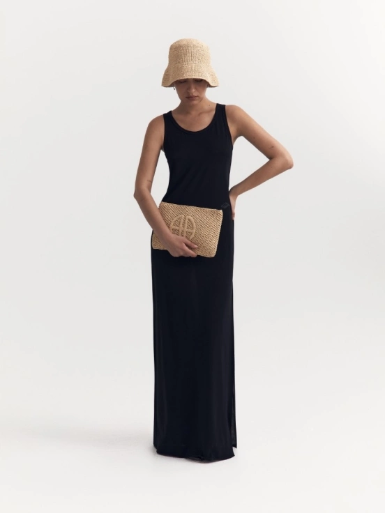 Клатч плетеный