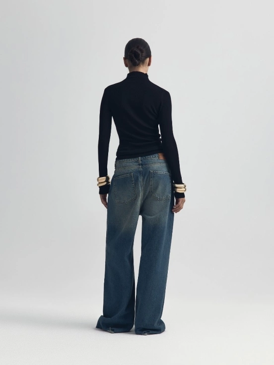 Лонгслив FLUFFY BLACK