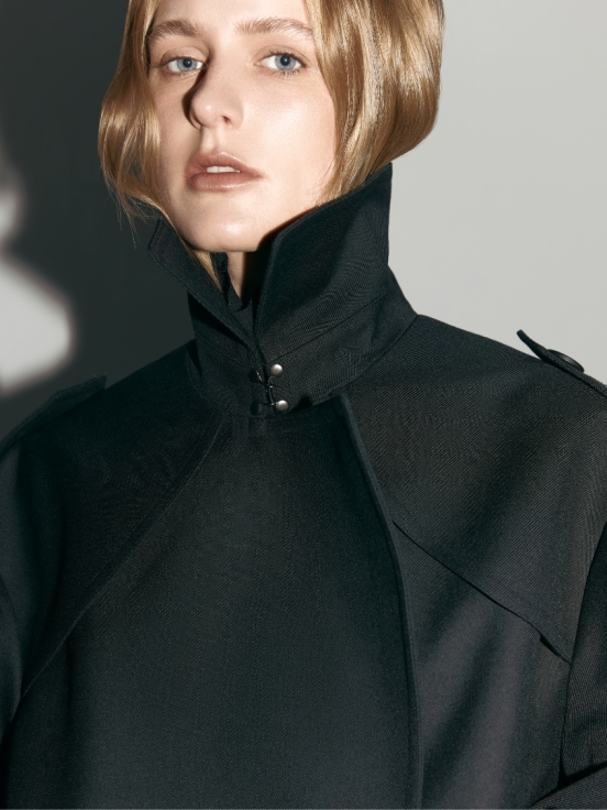 Тренч LE MARAIS цвет черный за 41 930 рублей