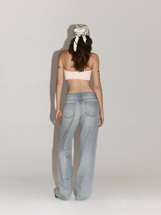 Купить Джинсы WEEKENDER