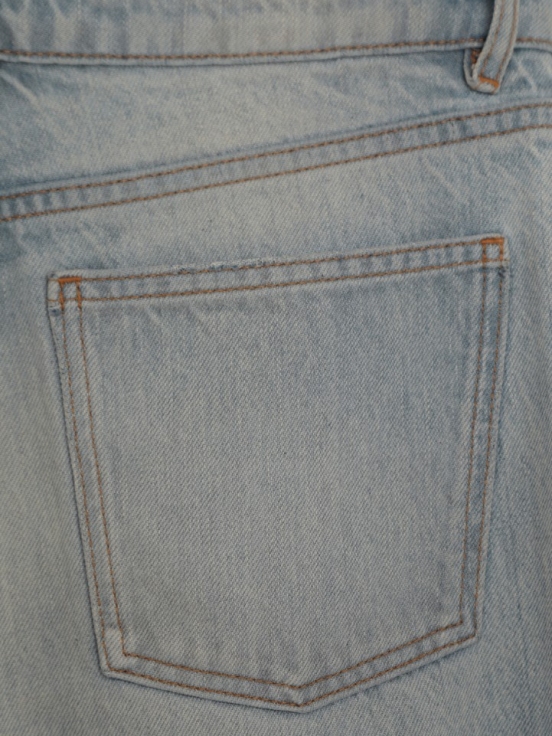 Купить Джинсы WEEKENDER цвет голубой за 18 130 рублей