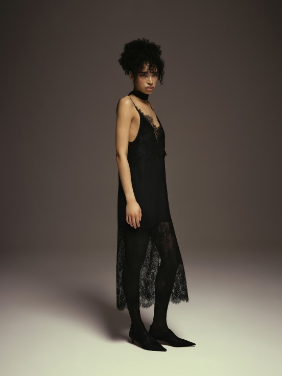 Платье MOULIN ROUGE цвет черный за 31 900 рублей