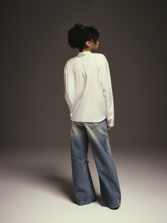 Купить Блуза FELINE цвет белый за 18 130 рублей