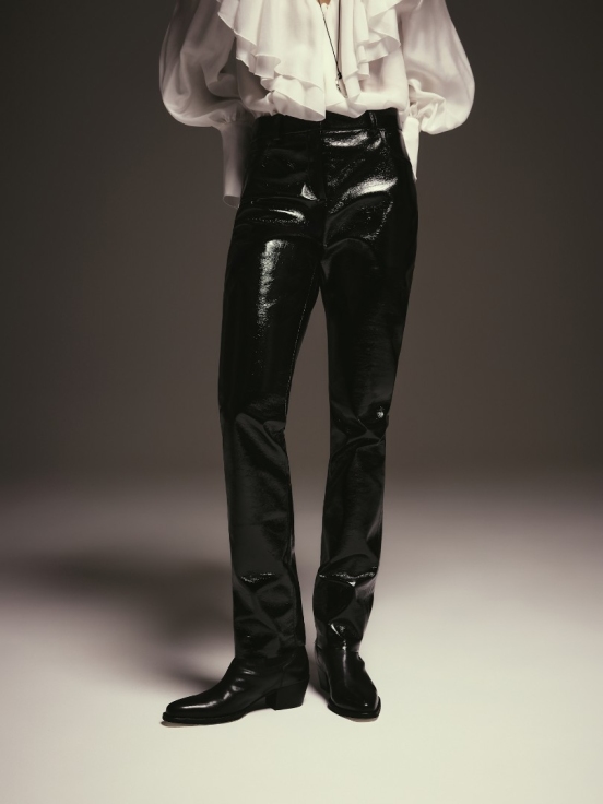 Брюки SENSUALITE цвет черный за 31 900 рублей