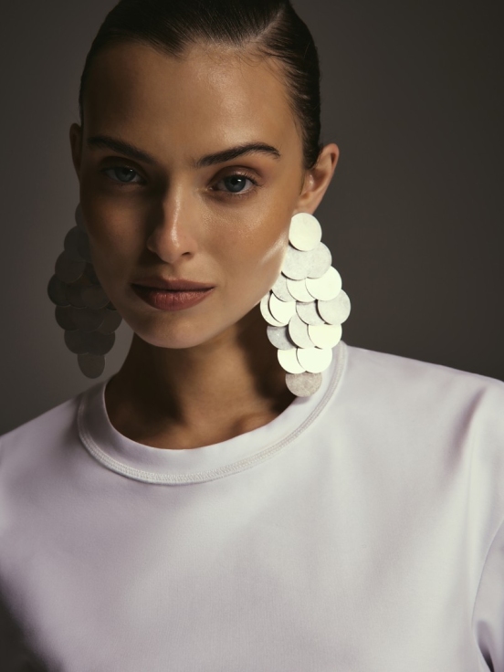 Купить Лонгслив BLANC цвет белый за 10 900 рублей