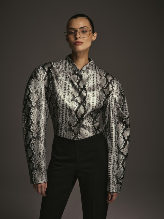 Жакет SERPENT цвет серый за 41 930 рублей