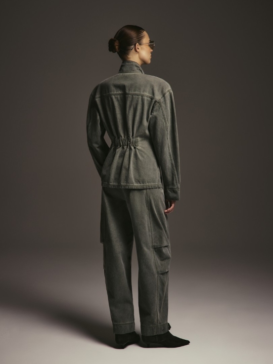 Брюки VESPER за 31 900 рублей