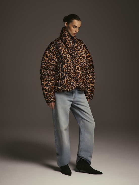 Пуховик ARMOUR цвет леопард