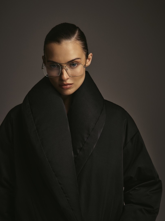 Купить Пуховик BRAVOURE цвет черный за 84 900 рублей