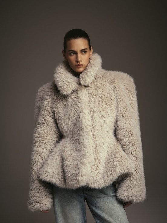 Шуба MANTEAU цвет светло-серый