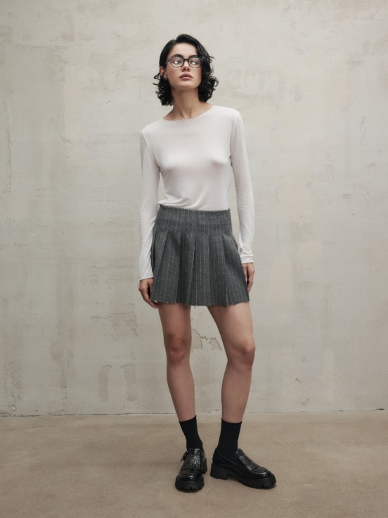 Лонгслив SKIN цвет белый за 11 900 рублей