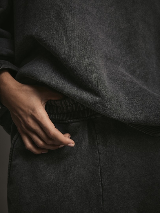 Купить Брюки FUTUR цвет серый за 19 900 рублей