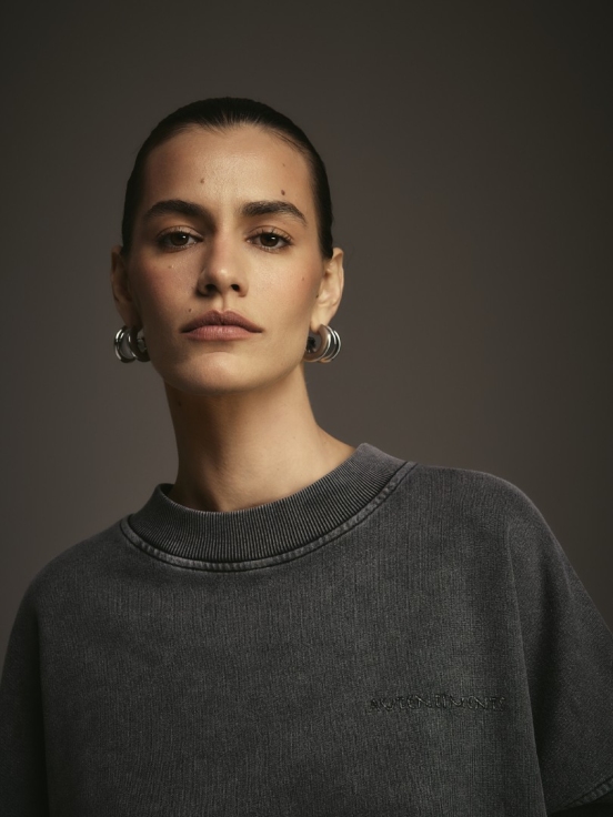 Свитшот FUTUR за 19 900 рублей