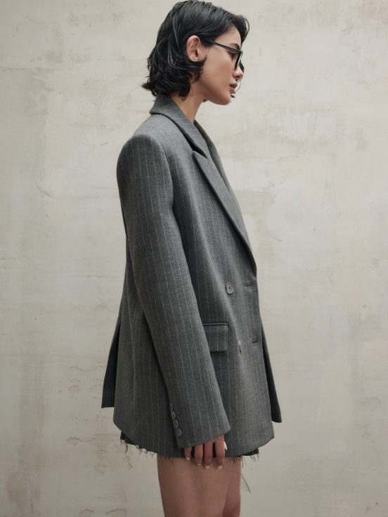 Жакет SCHOOL цвет серый за 35 000 рублей