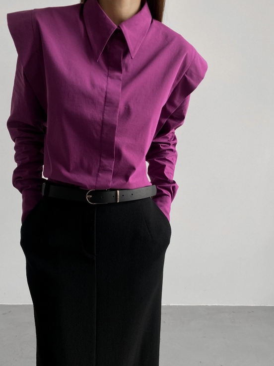 Рубашка с фактурными плечами цвет лиловый