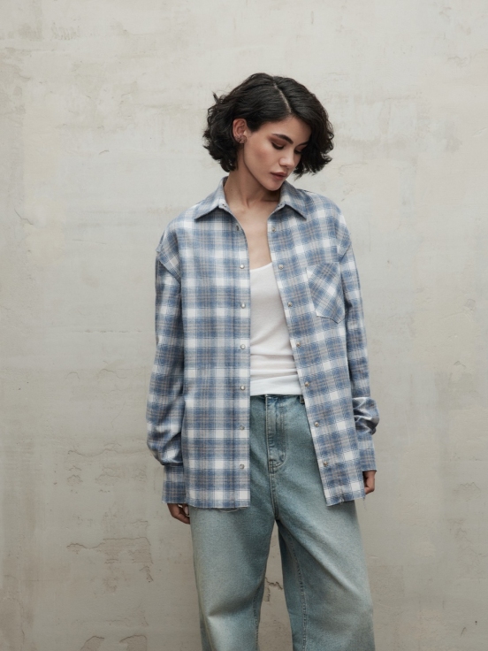 Рубашка DALLAS цвет голубой за 16 900 рублей