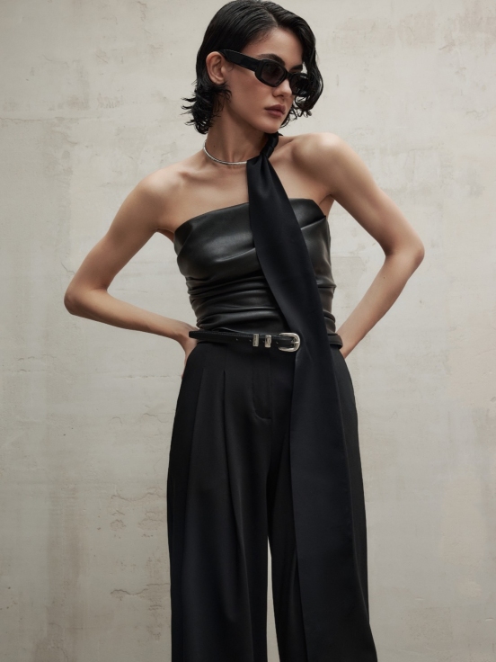 Купить Топ COURAGE цвет черный за 17 900 рублей