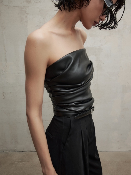 Купить Топ COURAGE цвет черный