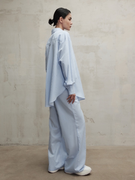 Купить Брюки HONEY I'M HOME цвет синий за 13 500 рублей