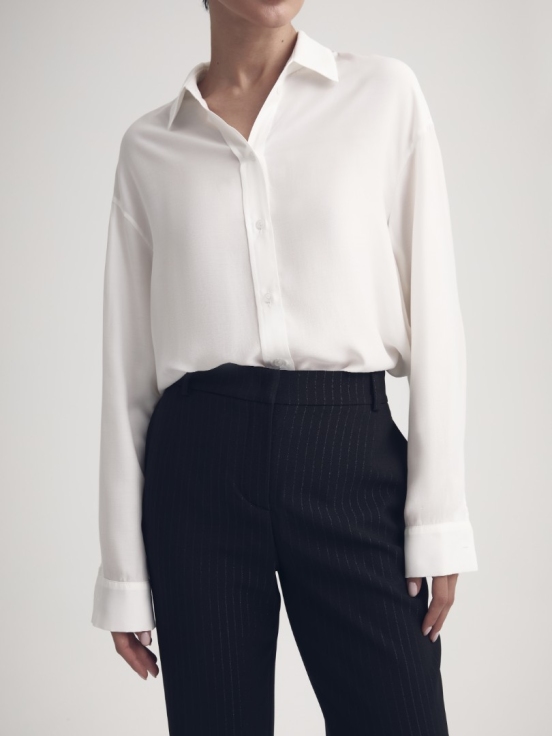 Блуза CLASSIC цвет молочный за 10 500 рублей