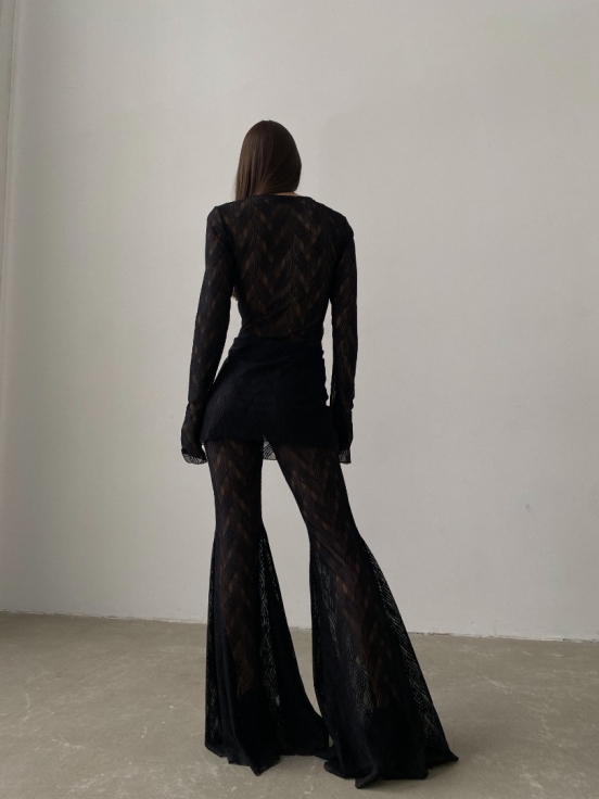 Брюки клеш BIANCA за 17 900 рублей