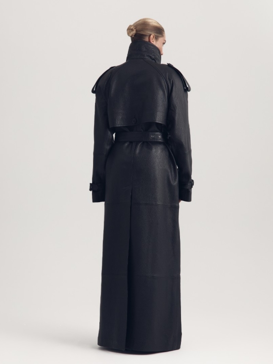 Тренч VENDETTA за 190 000 рублей