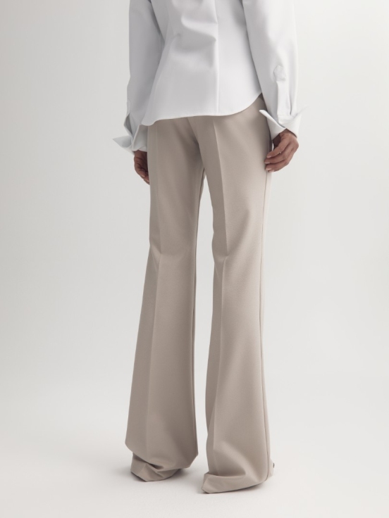 Брюки клеш CAPULETTI за 9 030 рублей