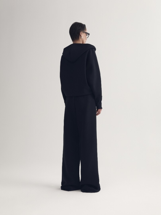 Брюки RICH AND TRAVEL цвет черный за 15 900 рублей