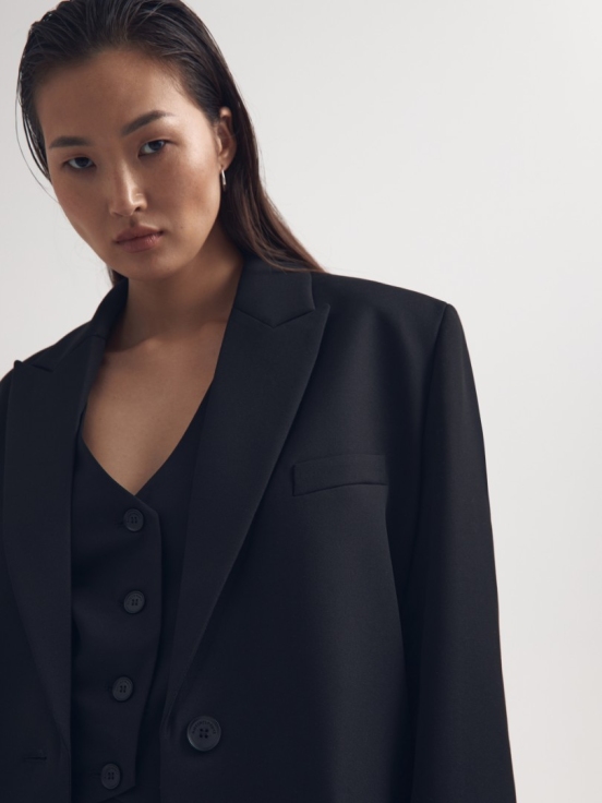 Купить Жакет SUMMER SUIT цвет черный за 36 900 рублей