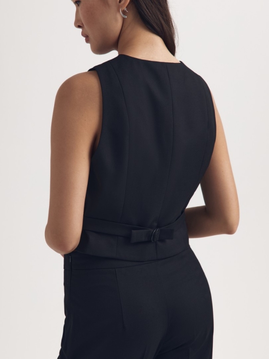 Жилет SUMMER SUIT за 13 930 рублей