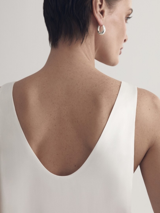 Купить Платье DAPHNE цвет белый за 5 670 рублей