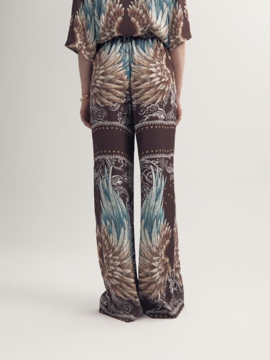 Брюки CORSICA за 28 900 рублей