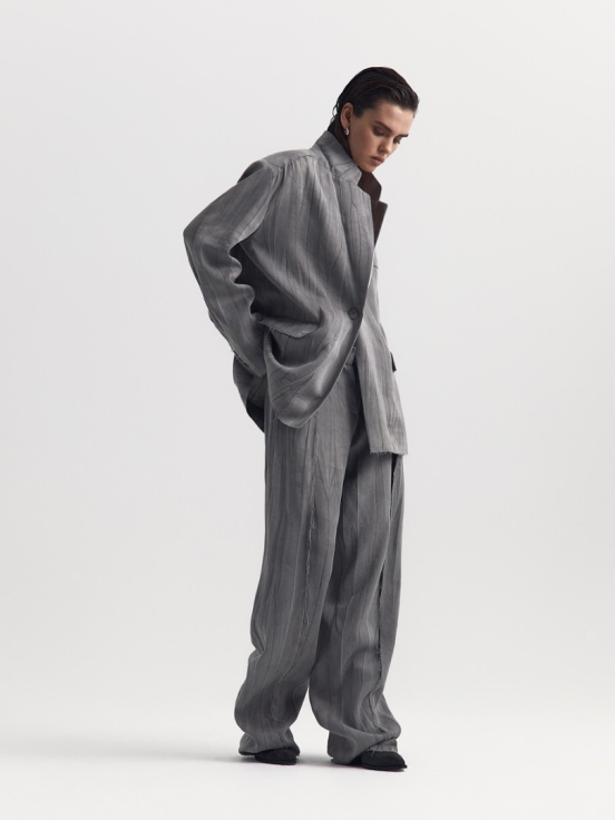 Купить Жакет STONE цвет серый за 48 900 рублей