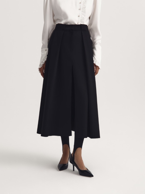 Юбка L'EST за 7 470 рублей