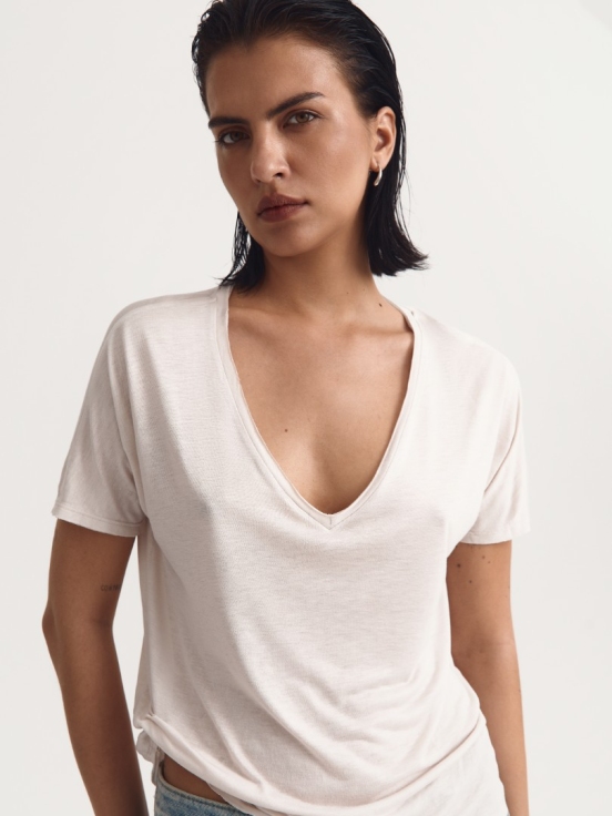 Футболка TRIANGLE ECRU за 1 180 рублей