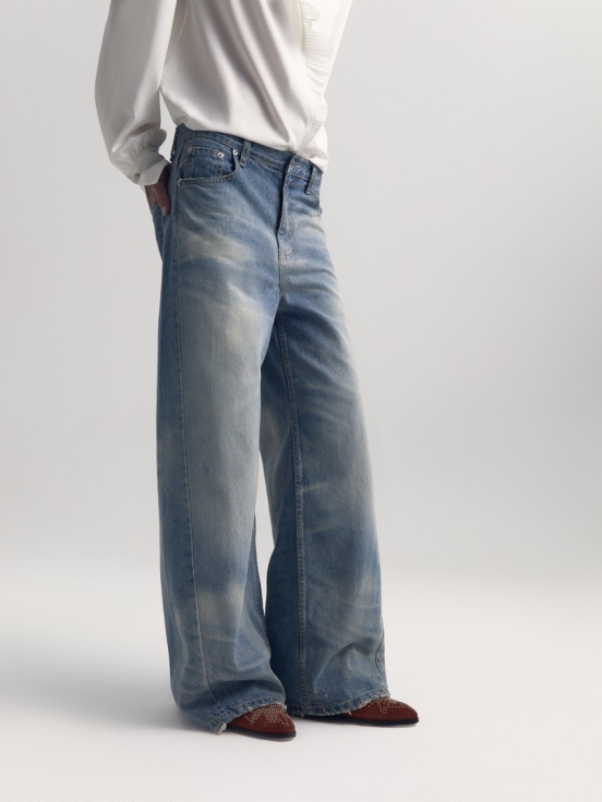 Джинсы LUNAR ROCK за 7 770 рублей