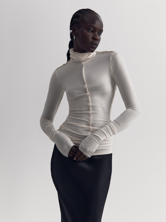 Лонгслив INSIDE цвет экрю