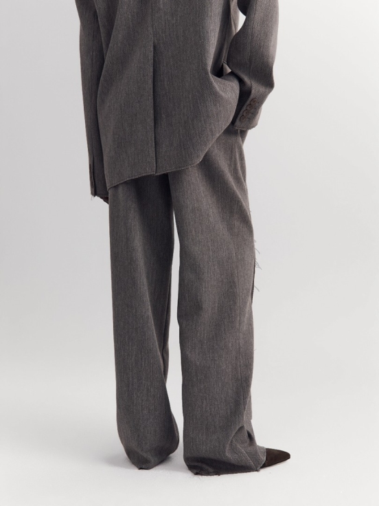 Брюки ESPRESSO за 25 900 рублей