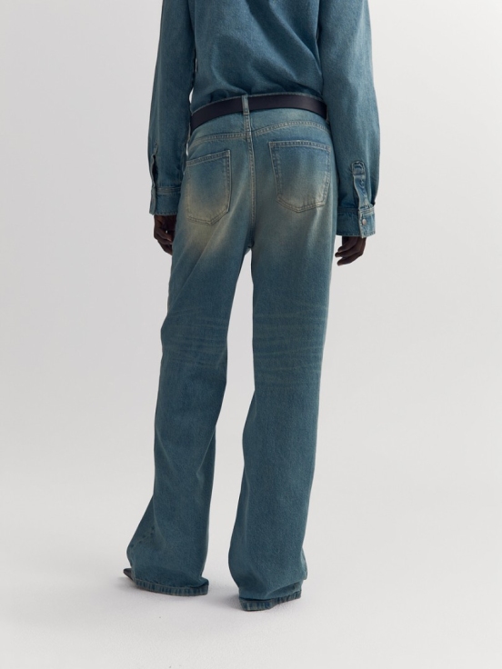 Джинсы DOUBLE за 25 900 рублей