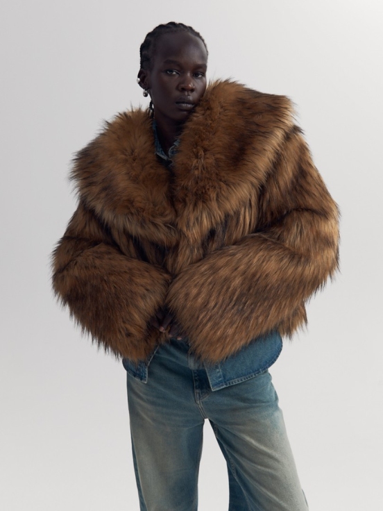 Шуба FUR-FUR за 22 470 рублей