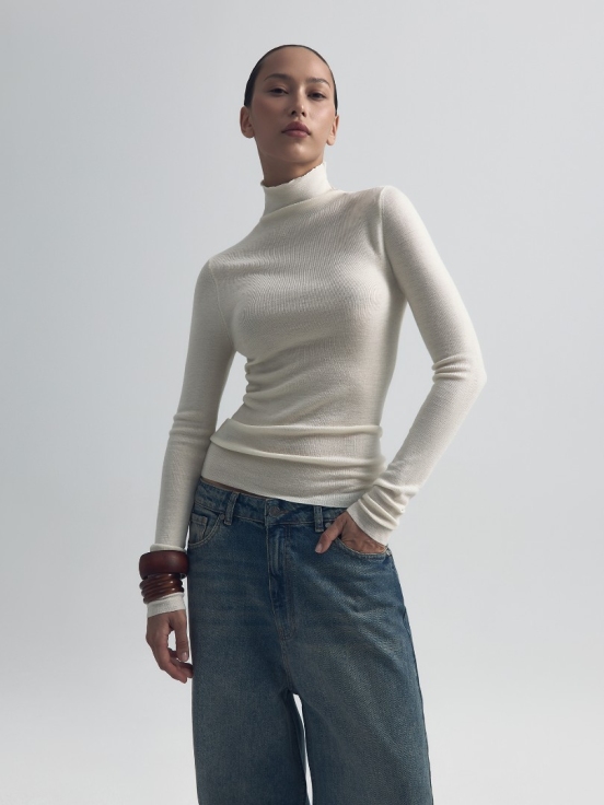 Лонгслив FLUFFY цвет молочный