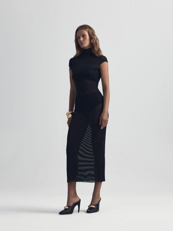 Платье GALAXY цвет черный за 14 950 рублей