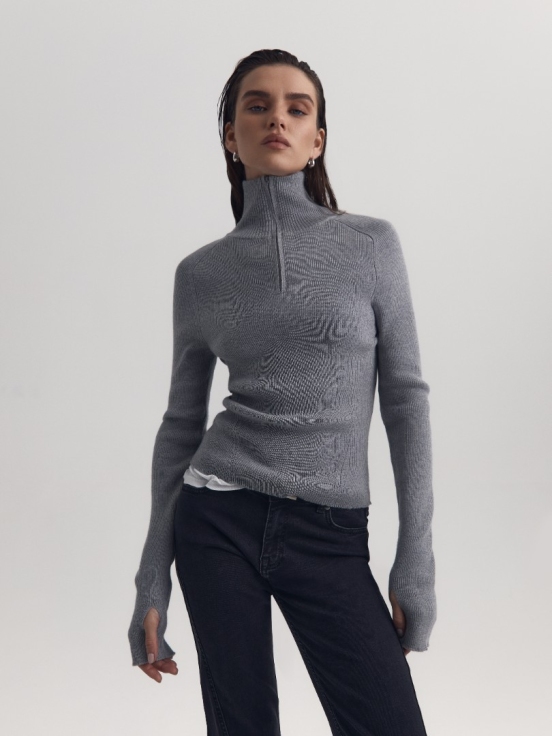 Джемпер BASE LOCK цвет серый за 17 850 рублей